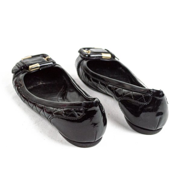 BURBERRY Vintage Black Patent Quilted Buckle Flats - Picture 6 of 11